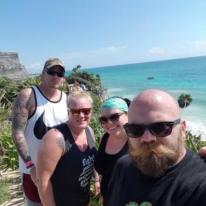 Meet your Posher, Scott